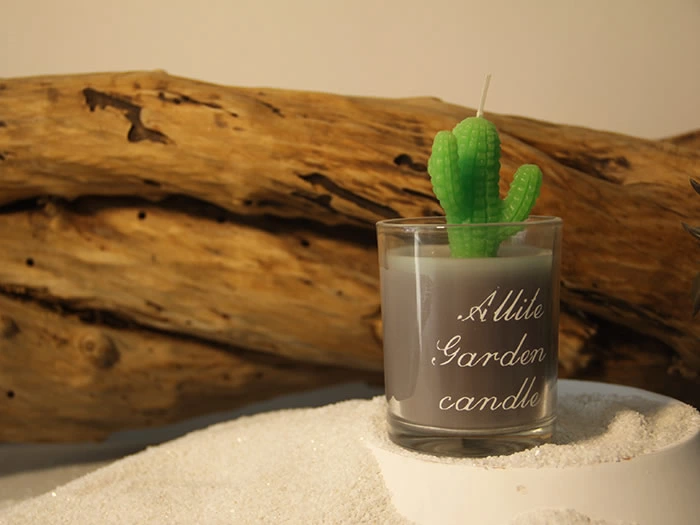 garden plant candle