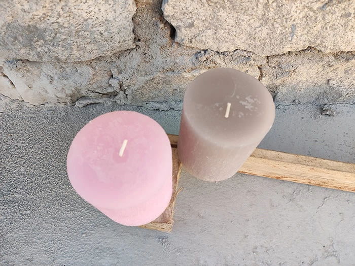 scratch design pillar candle