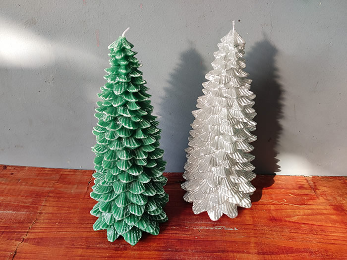 christmas snow pine tree candle