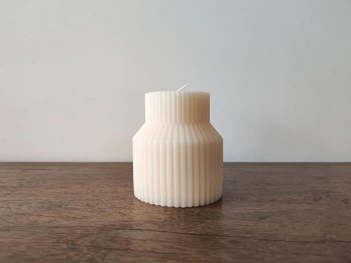 hand craft ribbed pillar candles