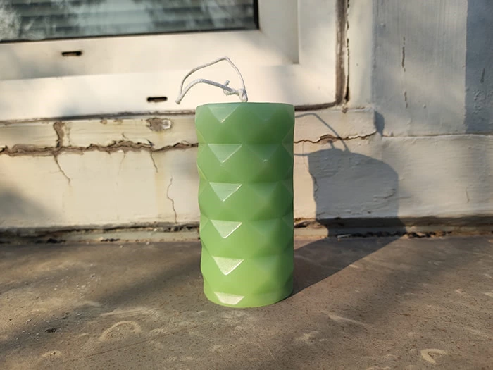 handmade geometric cylinder candles