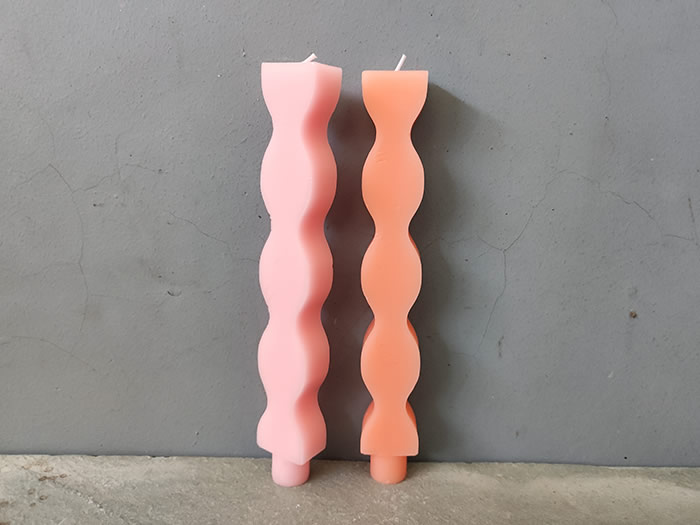 wavy aesthetic candles