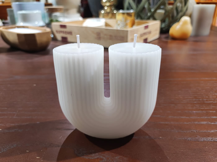 U-shaped Design Striped Candle